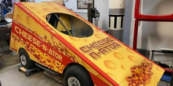 &laquo;Кусок сыра&raquo; продают по цене Kia Ceed