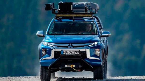 Mitsubishi превратила новый L200 в кемпер с холодильником и душем