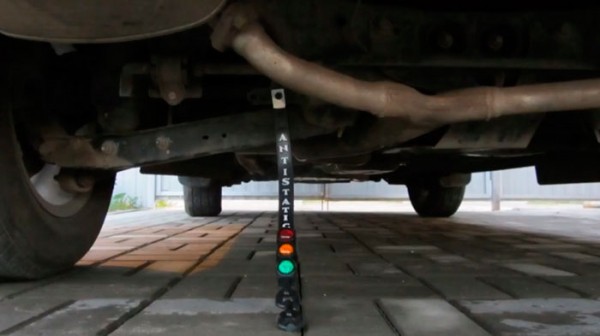 Что делать, чтобы машина не била током: практичные советы