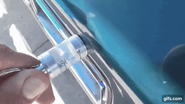 Что делать, чтобы машина не била током: практичные советы