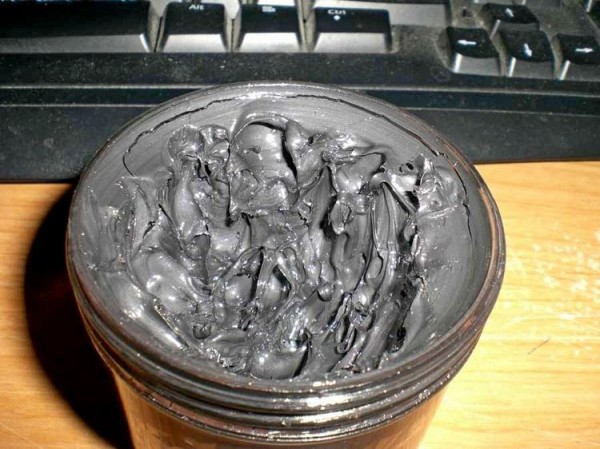 Для чего нужна графитовая смазка