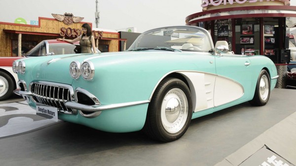 В Chevrolet не увидели основания для скандала в китайской реплике первого Corvette