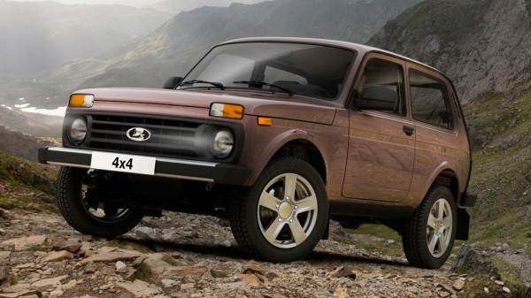 ТОП-3 новых автомобилей для российских пенсионеров