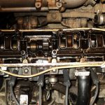 Как устранить течь масла из-под крышки клапанов