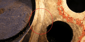 Масло в моторе пенится: причины