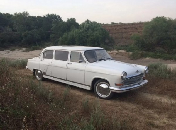 Мечта партийного чиновника: лимузин Волга ГАЗ-21
