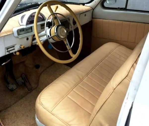 Мечта партийного чиновника: лимузин Волга ГАЗ-21