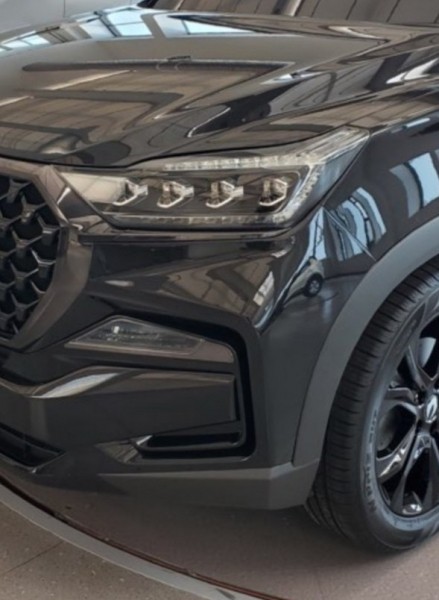 Новый SsangYong Rexton раскрыли до премьеры