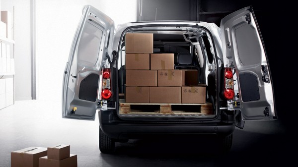 Названа цена новой модели Peugeot российской сборки