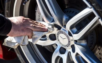 5 сомнительных автомобильных прибамбасов