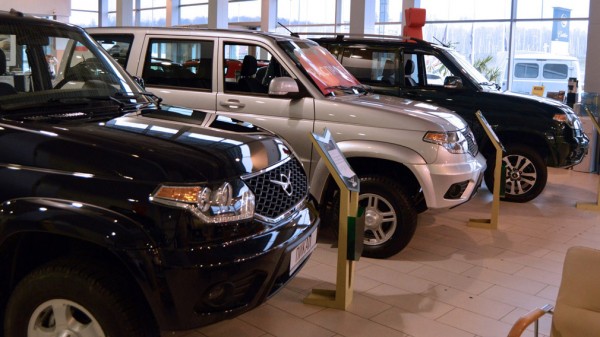 Внедорожники УАЗ подорожали в России