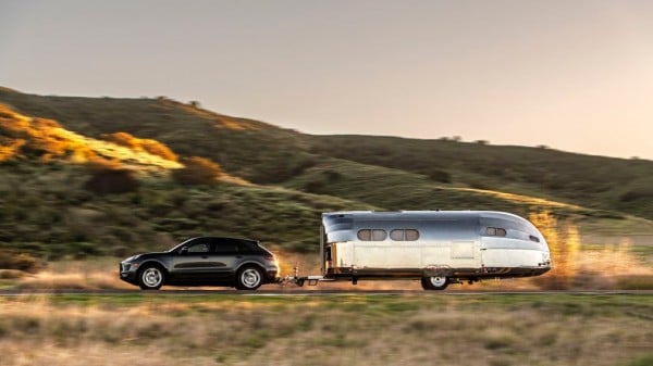 Посмотрите на роскошный кемпер, который стоит как квартира в Москве