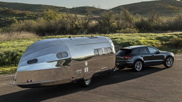 Посмотрите на роскошный кемпер, который стоит как квартира в Москве