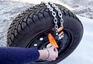 Браслеты и цепи противоскольжения: возможно ли сделать своими руками