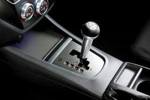 Что лучше вариатор или автомат: поможем разобраться