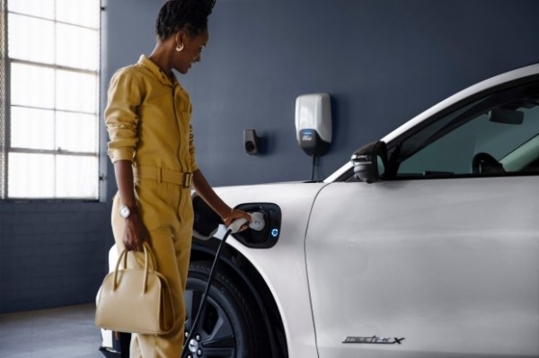 Электрический Mustang Mach-E не разочаровал запасом хода