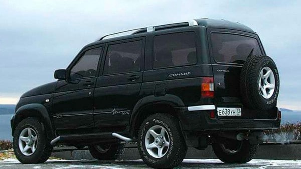 УАЗ вспомнил о длиннобазном внедорожнике