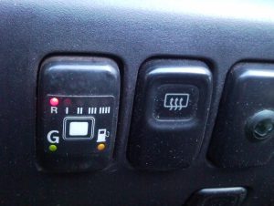 Мотор захлебывается при нажатии на педаль газа