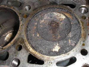 Очистка поршней от нагара