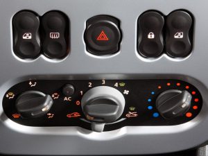 При езде падает температура мотора