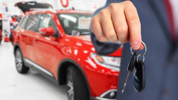 В ноябре россияне приобрели в кредит почти 90 тыс. машин