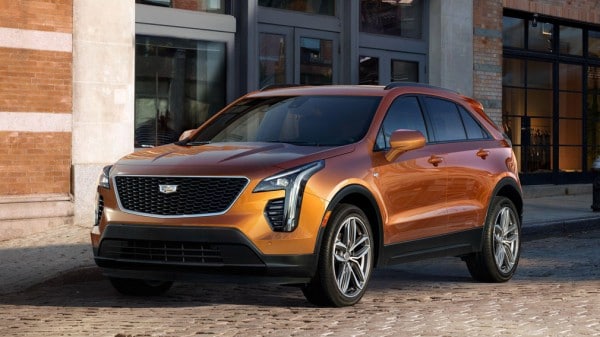 В России представлен кроссовер Cadillac XT4