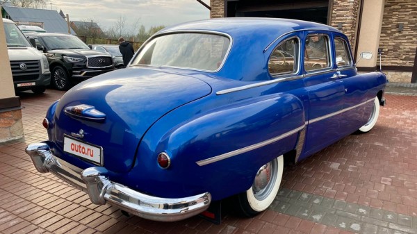 В Сети продают седан ГАЗ-13 ЗИМ за 3,9 млн рублей