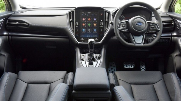 Лучшие автомобили в Японии: главная награда досталась Subaru Levorg