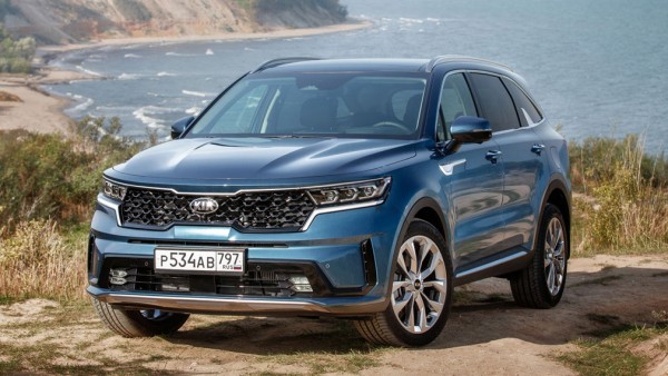 Дизельные Kia Sorento снова появились в продаже в России