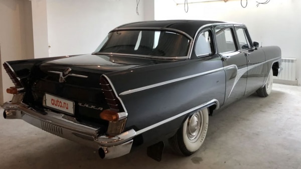 В России выставили на продажу ГАЗ 13 &laquo;Чайка&raquo; практически без пробега