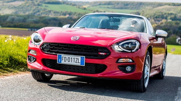 Fiat снял с производства модели 124 Spider и 500L