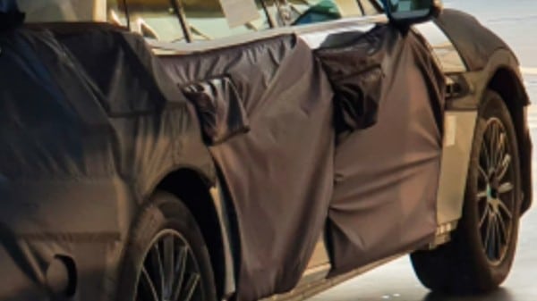 Новое поколение седана Genesis G90 появилось на видео