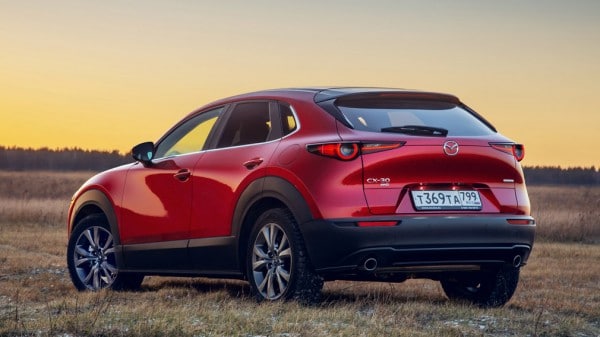 Mazda назвала цены на все комплектации нового кроссовера CX-30