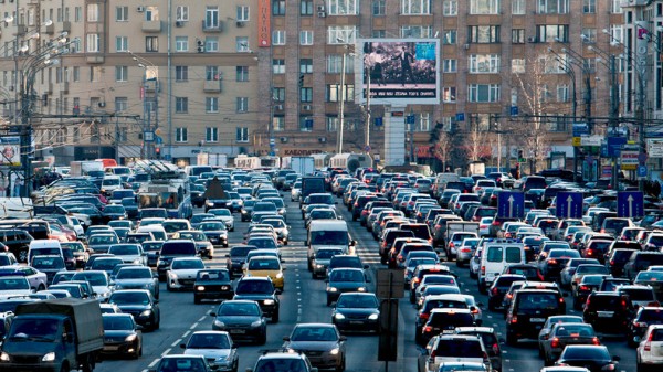 Госдума одобрила введение уголовного наказания за создание помех движению