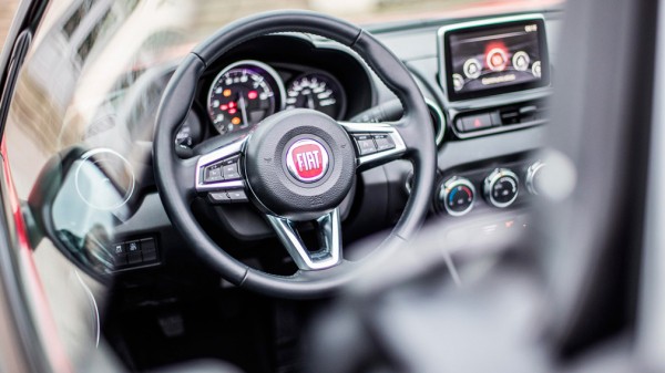 Fiat снял с производства модели 124 Spider и 500L