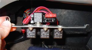 Как самому проверить реле бензонасоса