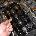 Какое масло лучше заливать летом в двигатель чтобы уберечь мотор