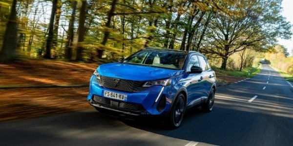 Новий Peugeot 3008 вже в Україні: яскравий дизайн, передові технології, сучасні системи безпеки