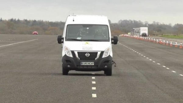 Самый безопасный &laquo;бус&raquo; по версии Euro NCAP