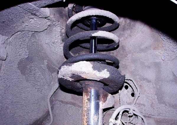 Стук в подвеске при езде по неровностям