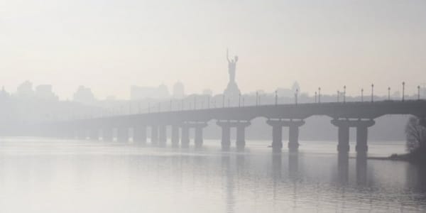 Водителей предупредили о дожде и тумане