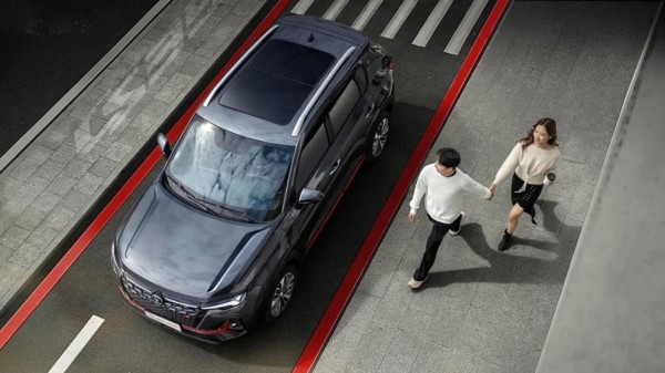 Бренд Changan представил обновлённый кроссовер CS35 Plus