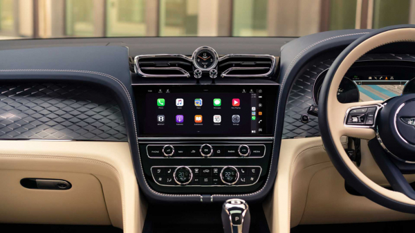 Компания Bentley представила обновлённый гибрид Bentayga