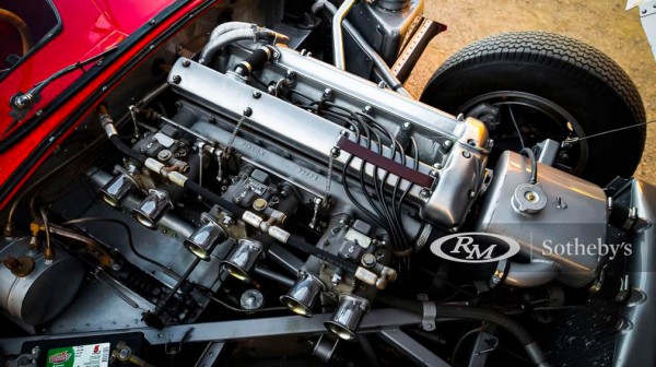 Редчайший 66-летний Jaguar D-Type выставят на продажу за 550 миллионов рублей