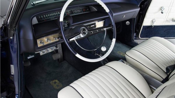 Лоурайдер от West Coast Customs уйдет с молотка