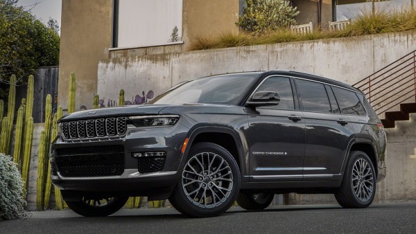 Компания Jeep представила обновлённый Grand Cherokee L