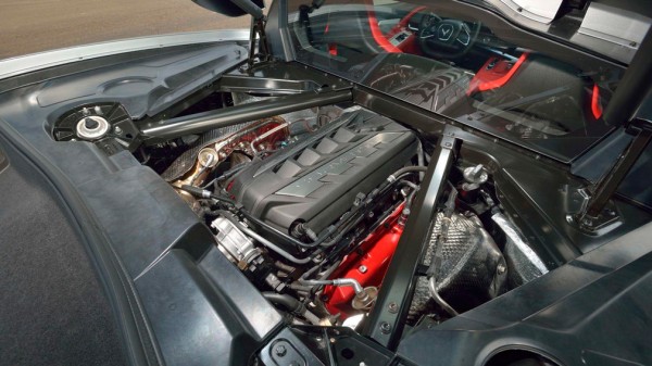 Стало известно, на чём раньше ездили покупатели спорткара Chevrolet Corvette