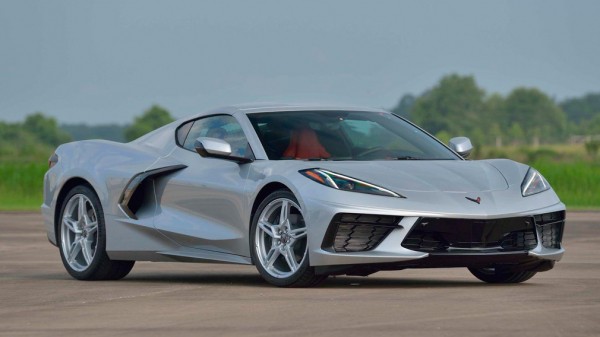 Стало известно, на чём раньше ездили покупатели спорткара Chevrolet Corvette