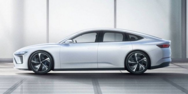 Дальнобойный электрокар NIO. Неужели круче Теслы?