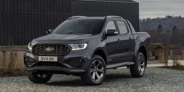 Ford представил пикап для трека?